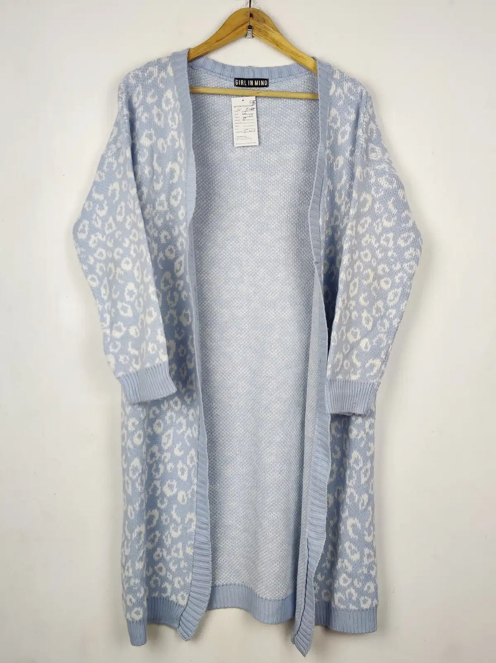 Buy online pre-used pre-loved 100% authentic & Original branded Girl In Mind (LC-8055) available in Pakistan. Top international brands avilable.