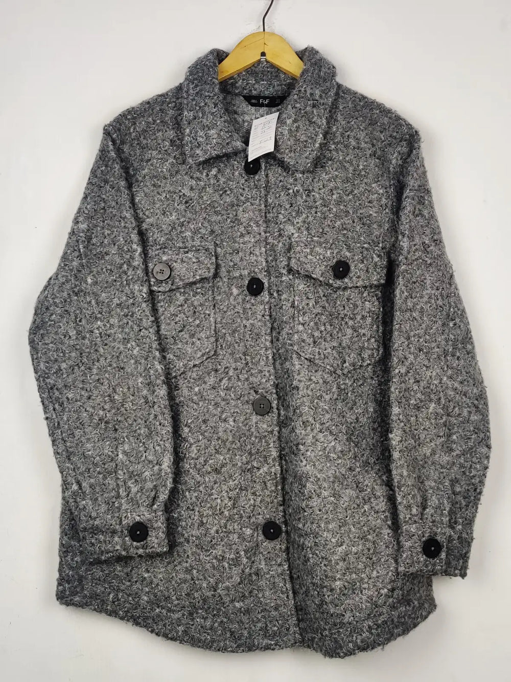 Buy online pre-used pre-loved 100% authentic & Original branded F&F (LC-8081) available in Pakistan. Top international brands avilable.