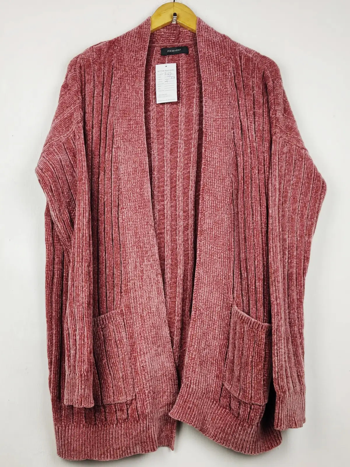 Buy online pre-used pre-loved 100% authentic & Original branded Primark (LC-8089) available in Pakistan. Top international brands avilable.
