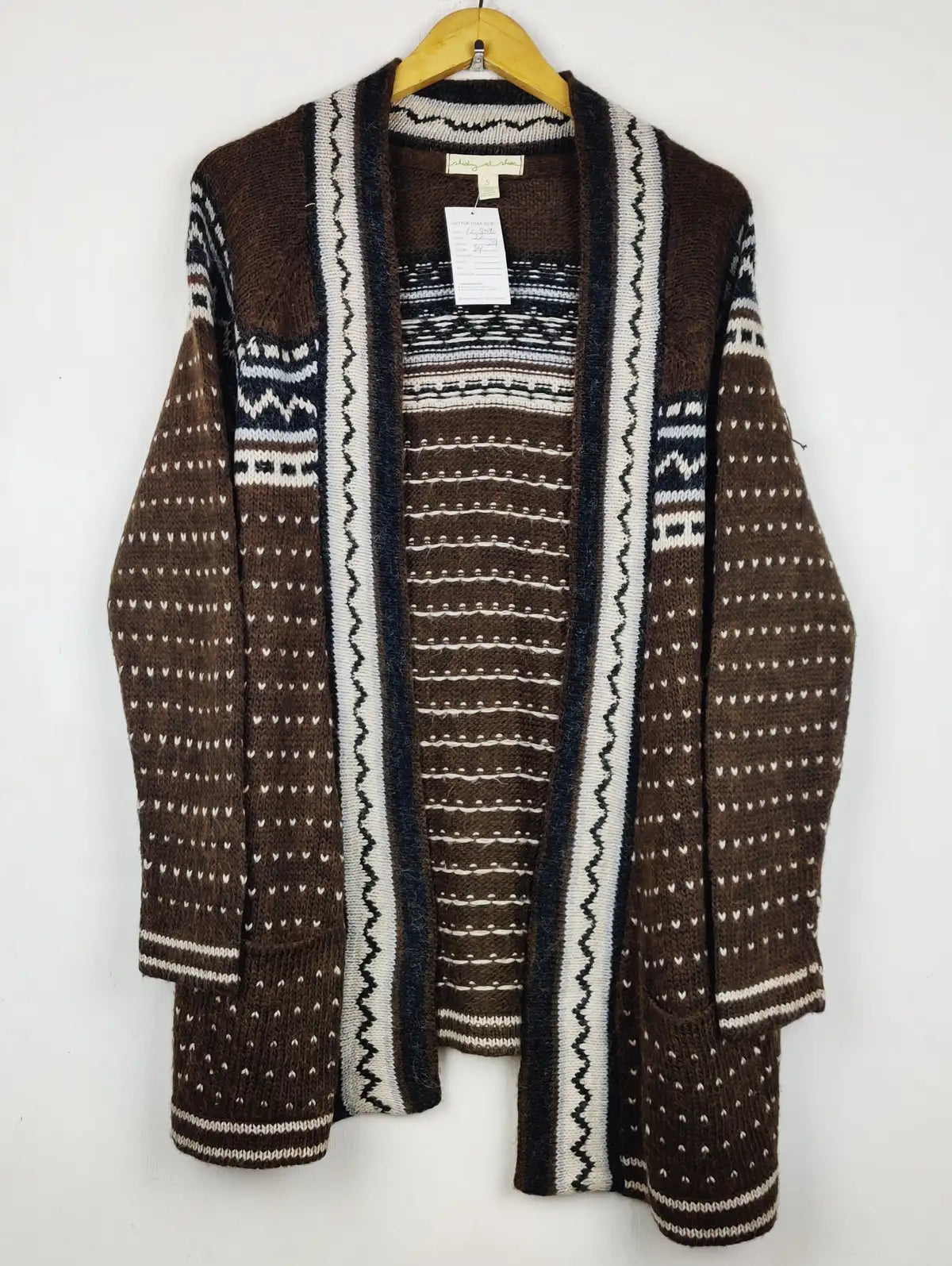 Buy online pre-used pre-loved 100% authentic & Original branded Fashion Nova (LC-8090) available in Pakistan. Top international brands avilable.