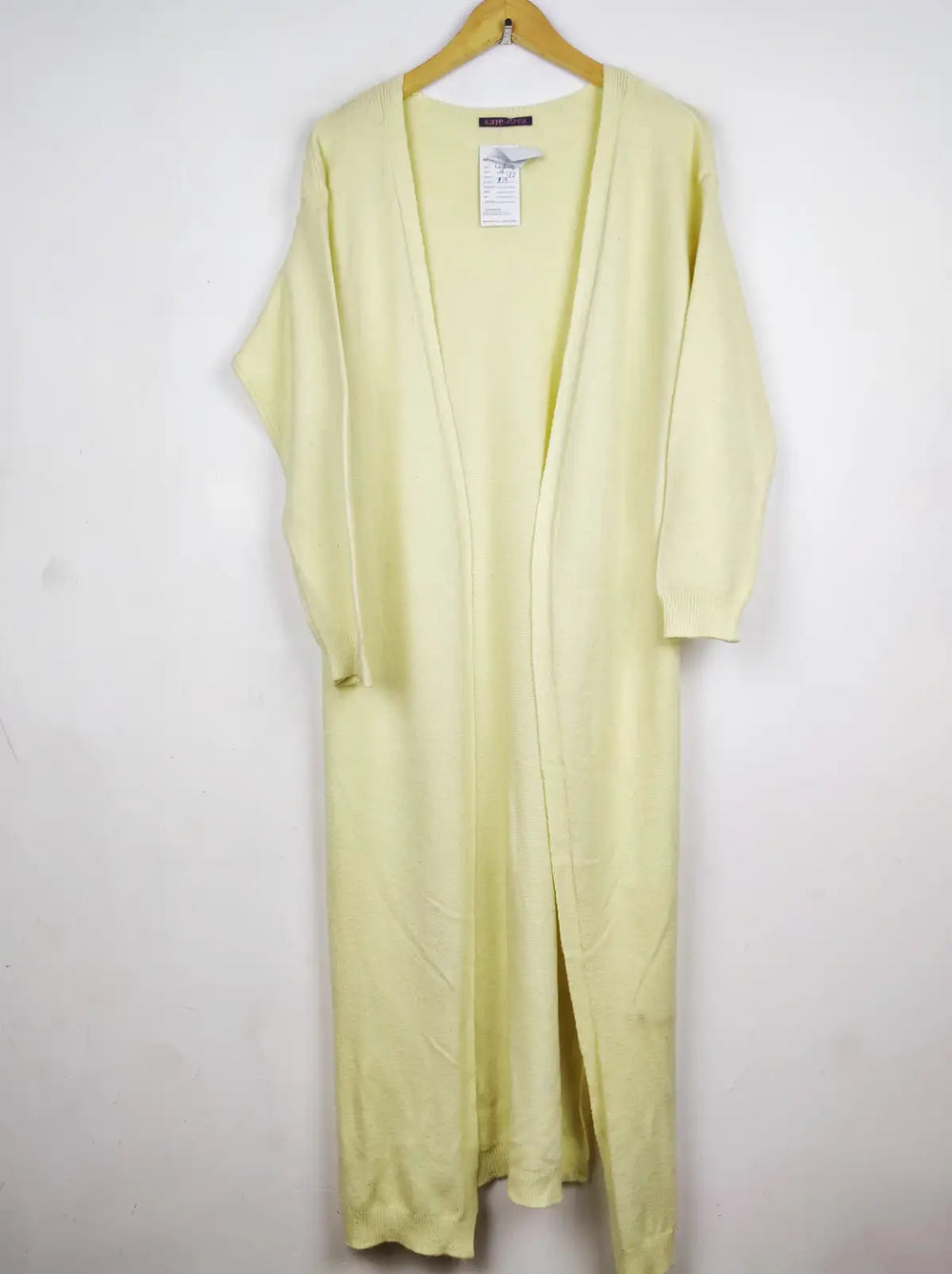 Buy online pre-used pre-loved 100% authentic & Original branded Kate+Pippa (LC-8108) available in Pakistan. Top international brands avilable.