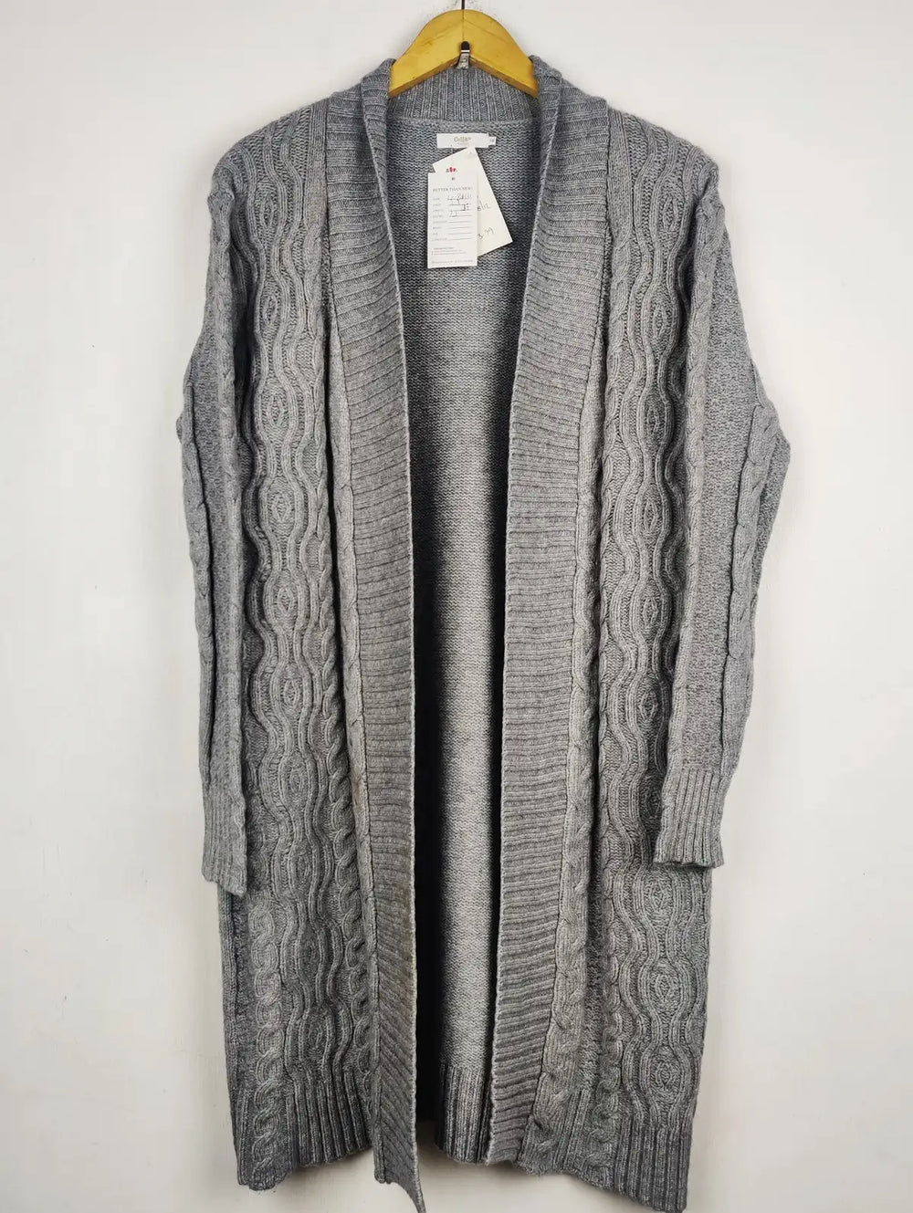 Buy online pre-used pre-loved 100% authentic & Original branded Cotton Traders (LC-8114) available in Pakistan. Top international brands avilable.