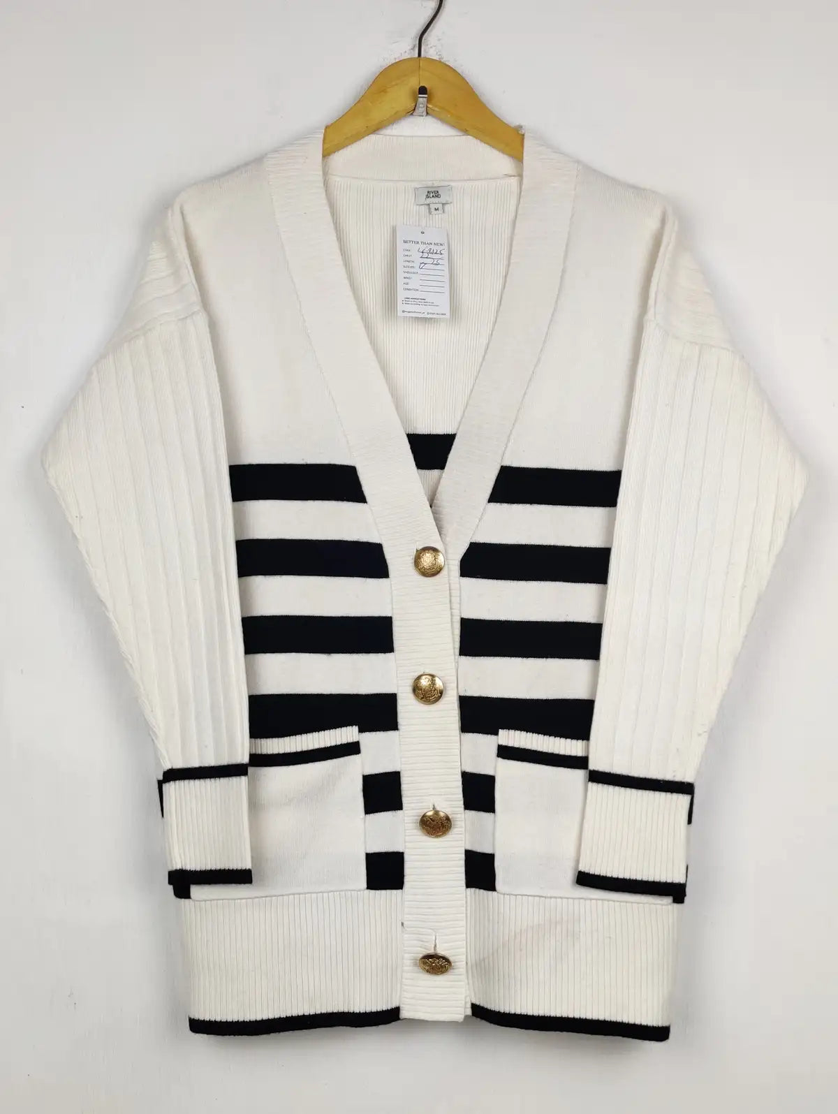 Buy online pre-used pre-loved 100% authentic & Original branded River Island (LC-8125) available in Pakistan. Top international brands avilable.