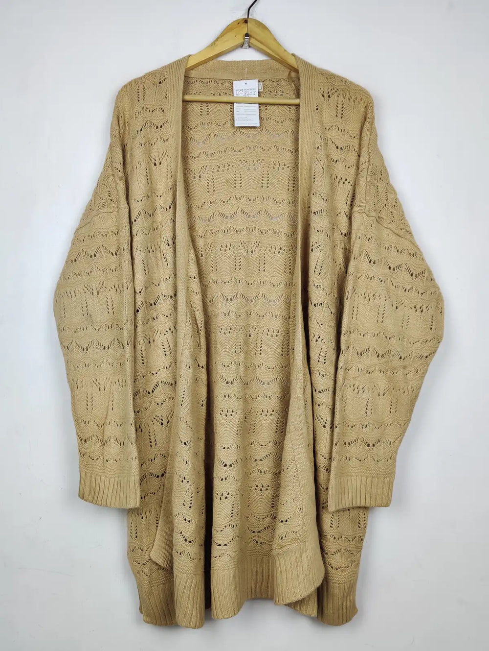 Buy online pre-used pre-loved 100% authentic & Original branded Fatface (LC-8203) available in Pakistan. Top international brands avilable.