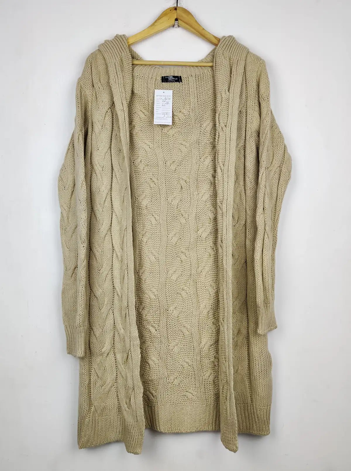 Buy online pre-used pre-loved 100% authentic & Original branded Too True (LC-8241) available in Pakistan. Top international brands avilable.