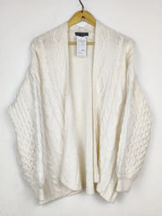 Buy online pre-used pre-loved 100% authentic & Original branded Primark (LC-8247) available in Pakistan. Top international brands avilable.