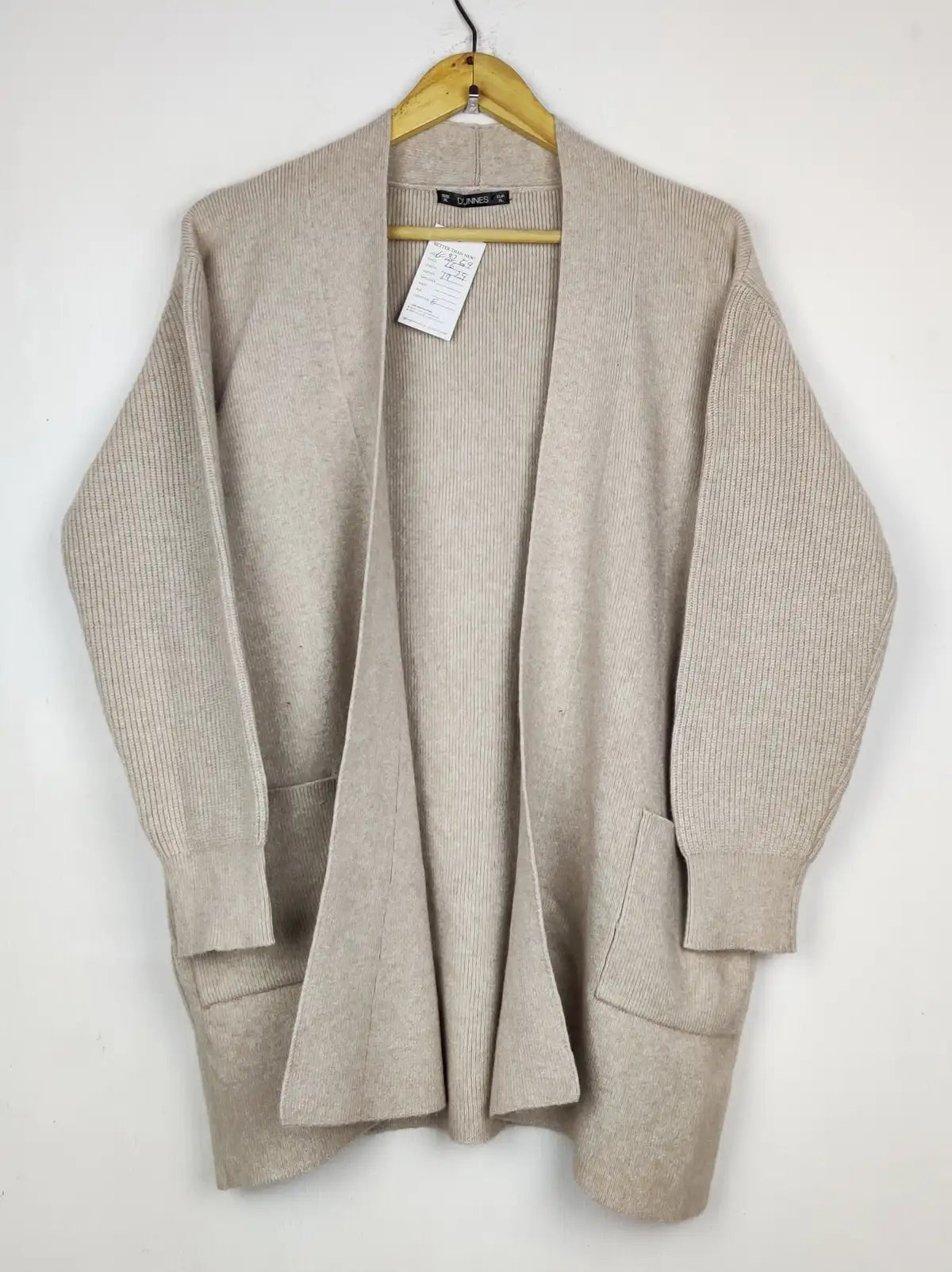 Buy online pre-used pre-loved 100% authentic & Original branded Dunnes Stores (LC-8259) available in Pakistan. Top international brands avilable.