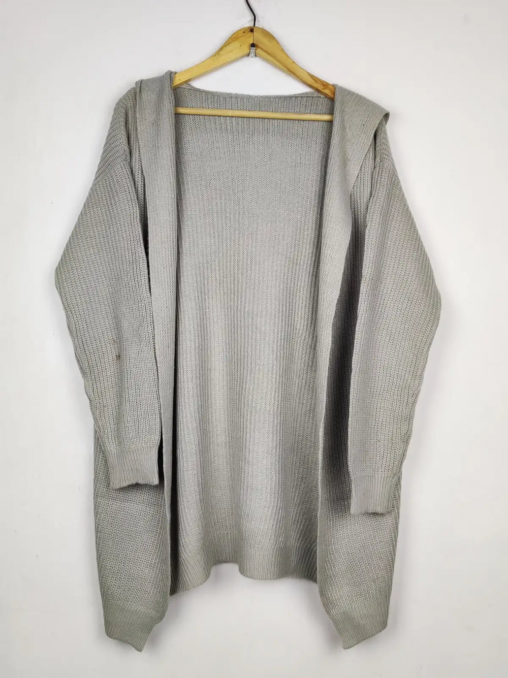 Buy online pre-used pre-loved 100% authentic & Original branded Shein (LC-8261) available in Pakistan. Top international brands avilable.