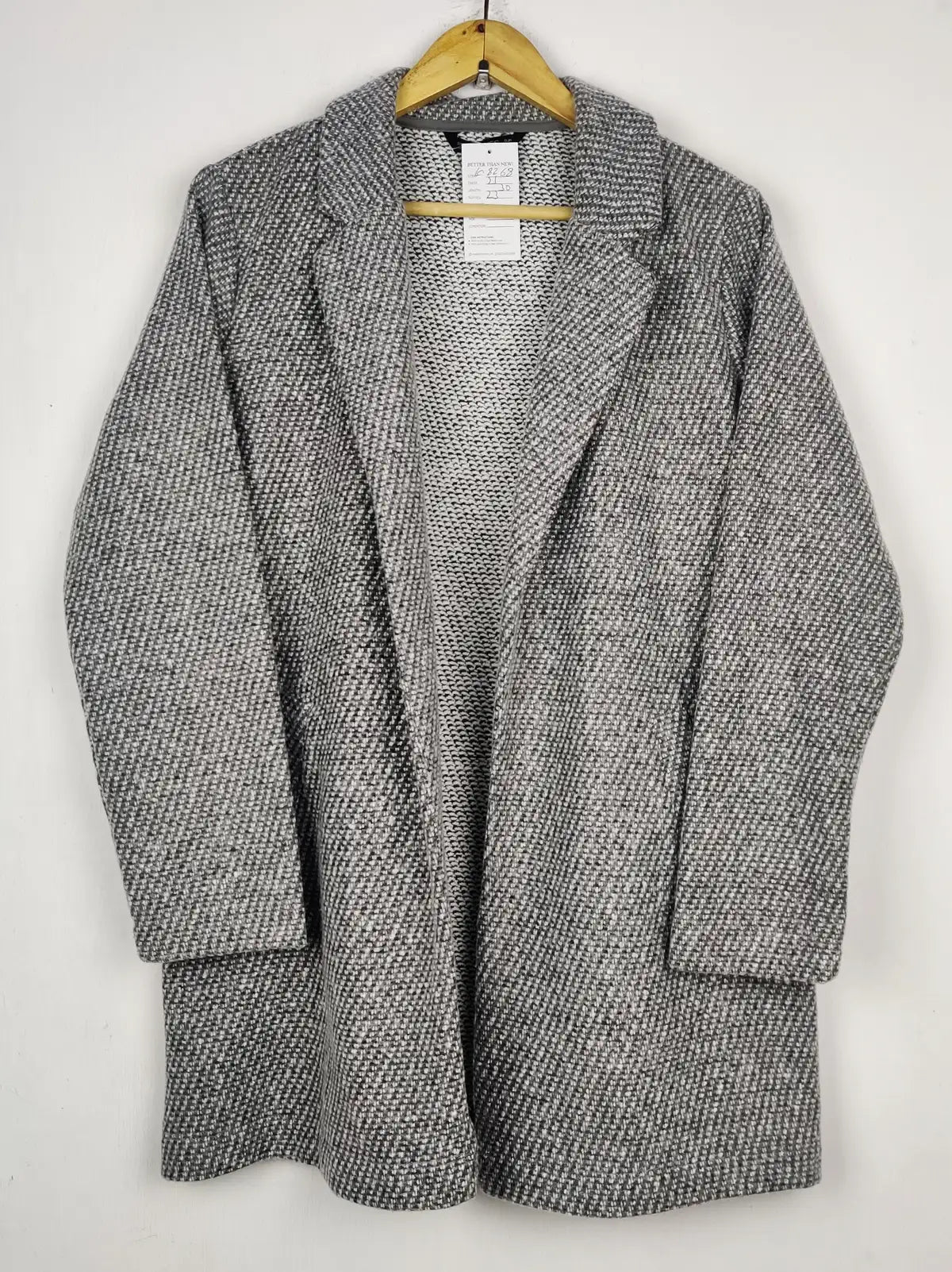 Buy online pre-used pre-loved 100% authentic & Original branded Dunnes Stores (LC-8268) available in Pakistan. Top international brands avilable.