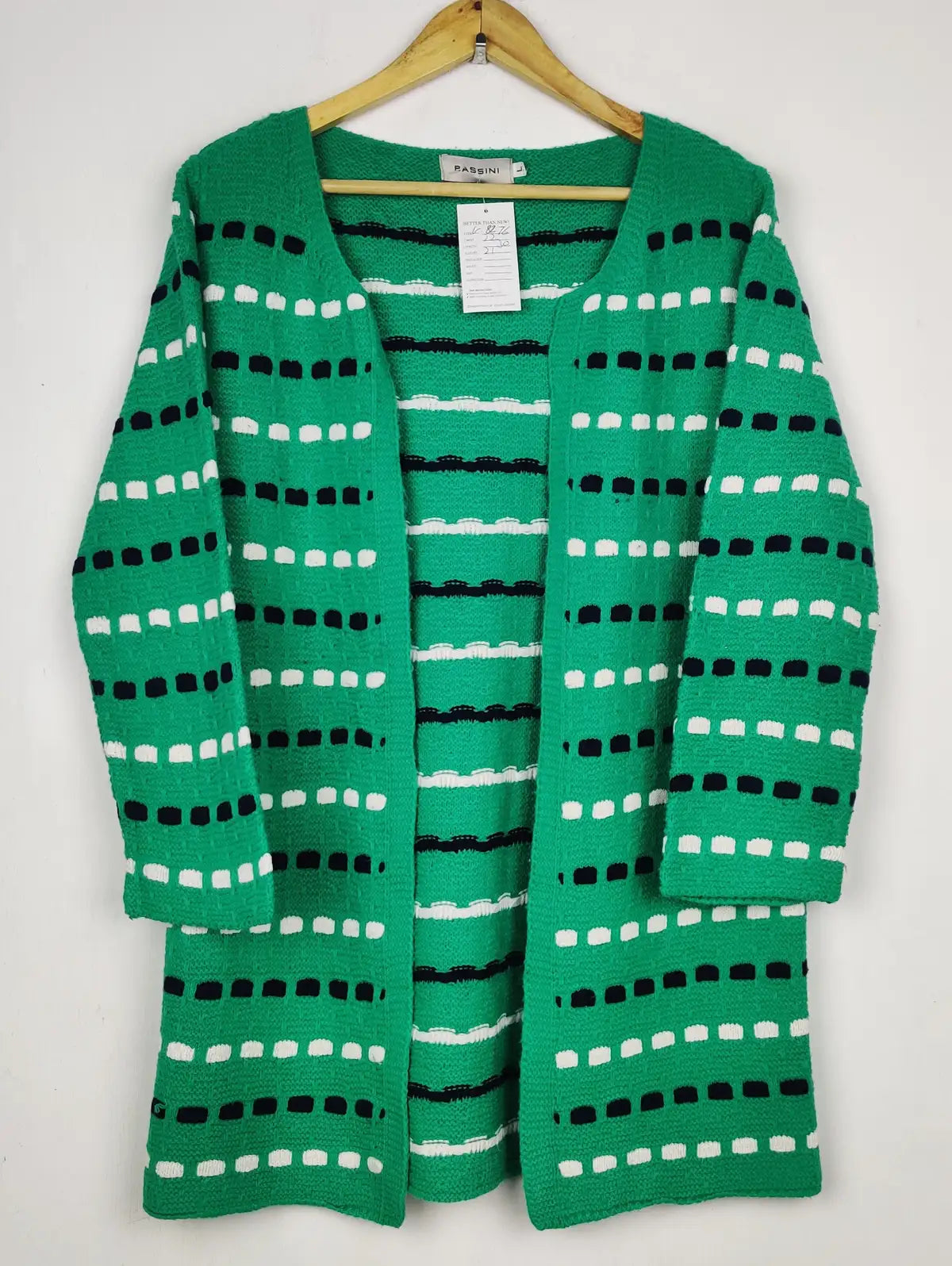 Buy online pre-used pre-loved 100% authentic & Original branded Bassini (LC-8276) available in Pakistan. Top international brands avilable.