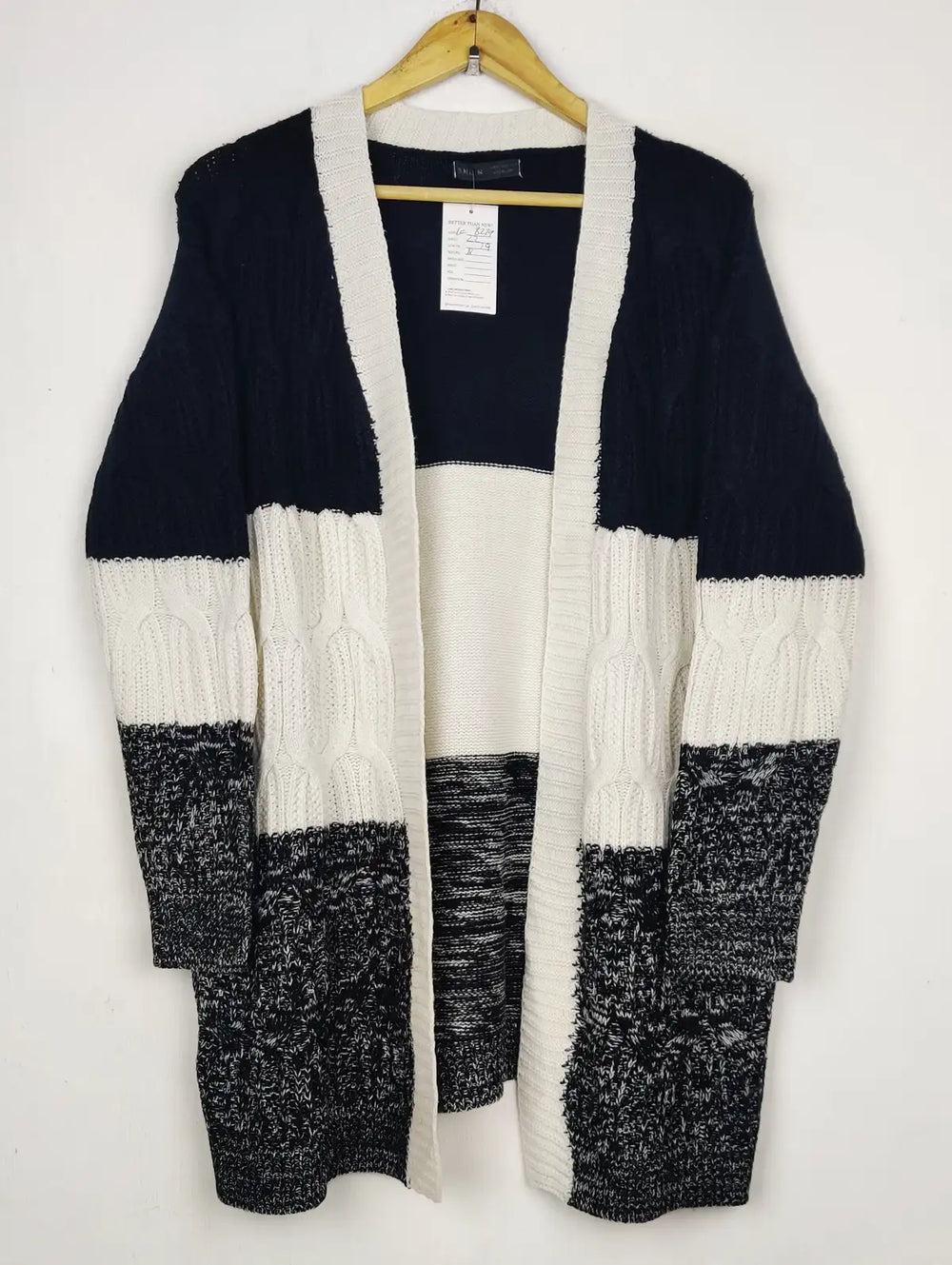 Buy online pre-used pre-loved 100% authentic & Original branded Shein (LC-8279) available in Pakistan. Top international brands avilable.