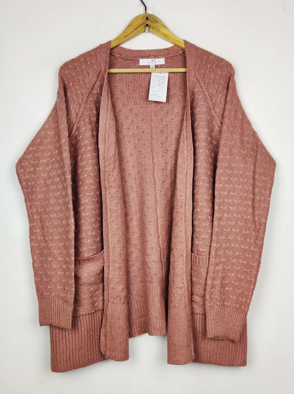 Buy online pre-used pre-loved 100% authentic & Original branded Julipa (LC-8319) available in Pakistan. Top international brands avilable.