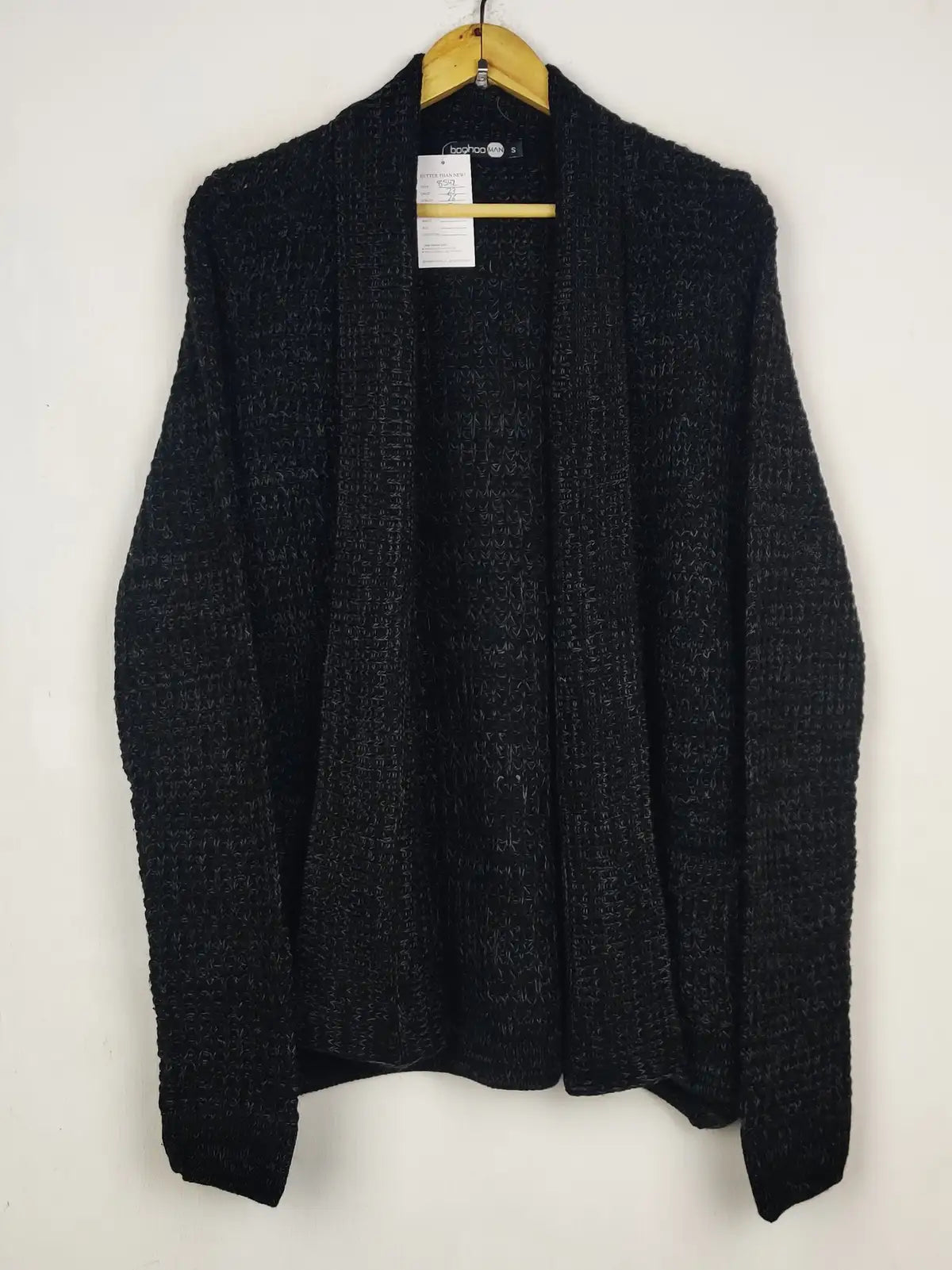 Buy online pre-used pre-loved 100% authentic & Original branded Boohoo (LC-8542) available in Pakistan. Top international brands avilable.