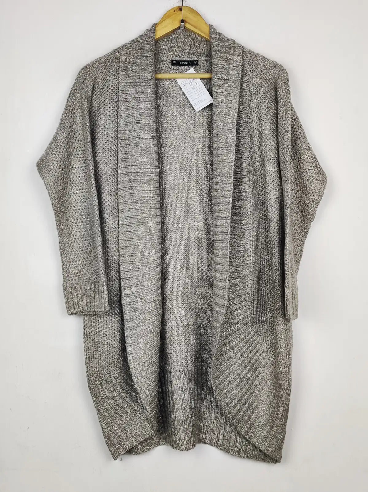 Buy online pre-used pre-loved 100% authentic & Original branded Dunnes Store (LC-8556) available in Pakistan. Top international brands avilable.