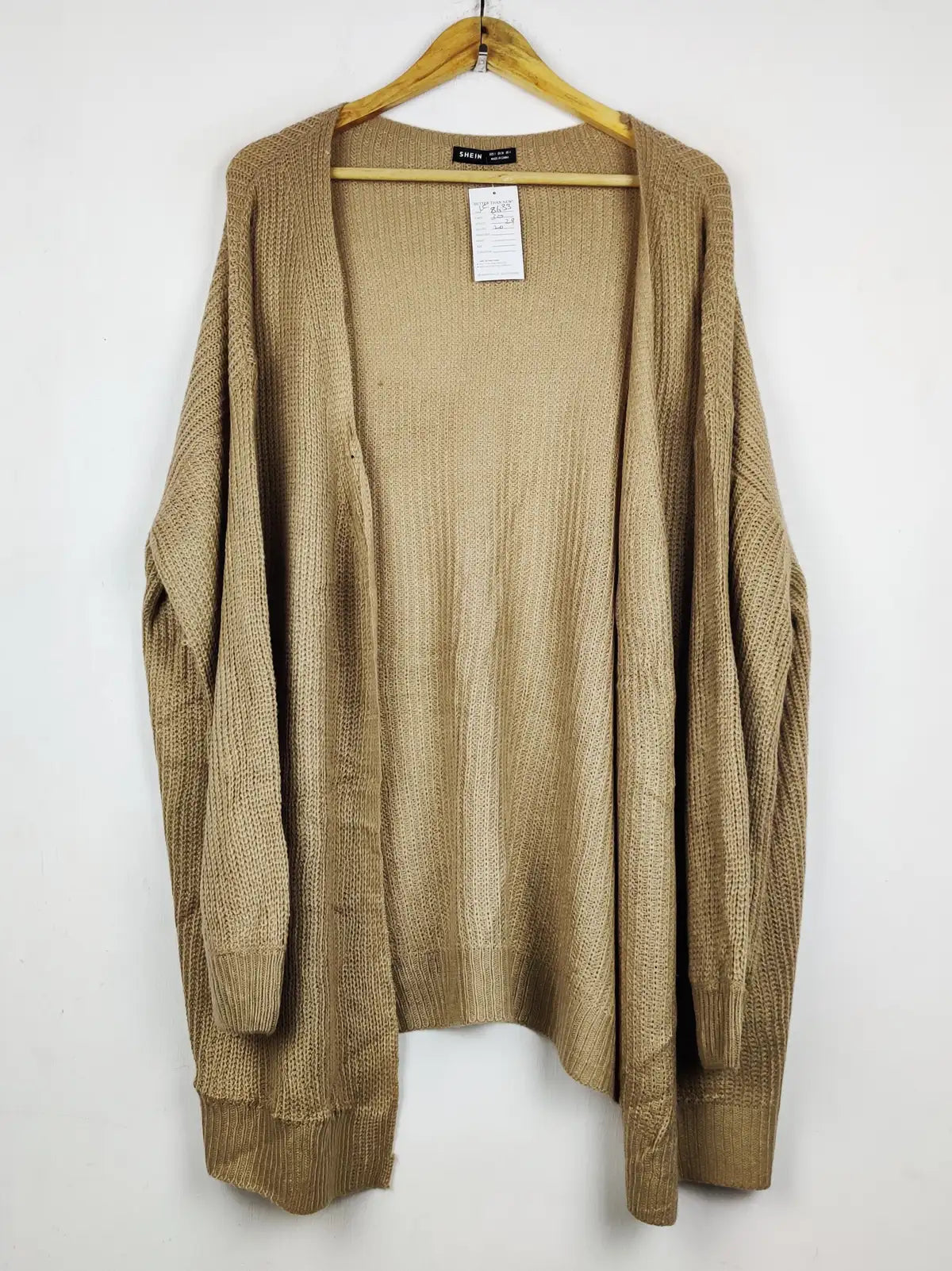 Buy online pre-used pre-loved 100% authentic & Original branded Shein (LC-8633) available in Pakistan. Top international brands avilable.