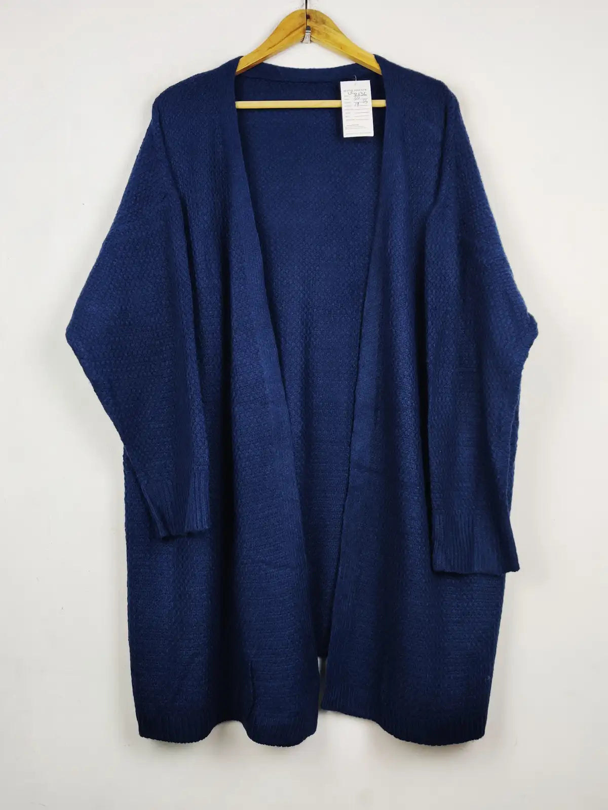 Buy online pre-used pre-loved 100% authentic & Original branded Shein (LC-8636) available in Pakistan. Top international brands avilable.