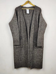 Buy online pre-used pre-loved 100% authentic & Original branded Primark (LC-8638) available in Pakistan. Top international brands avilable.