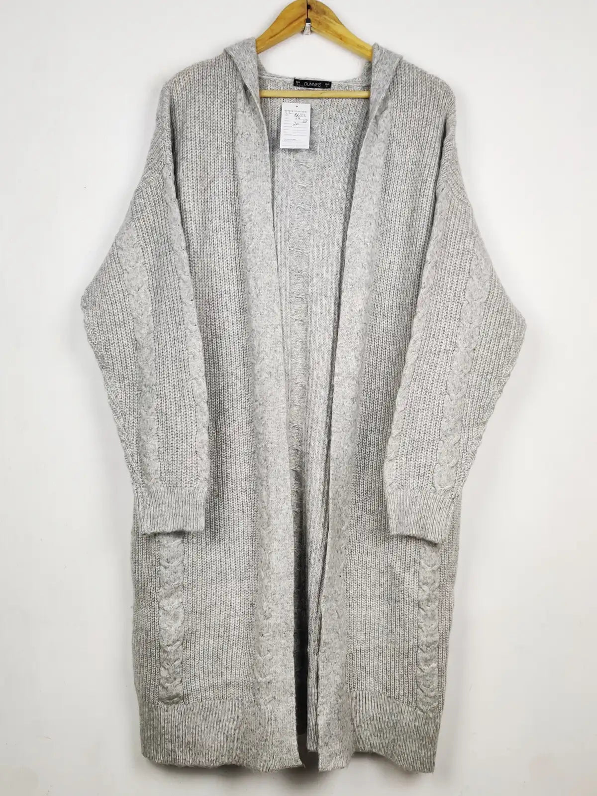 Buy online pre-used pre-loved 100% authentic & Original branded Dunnes Store (LC-8674) available in Pakistan. Top international brands avilable.