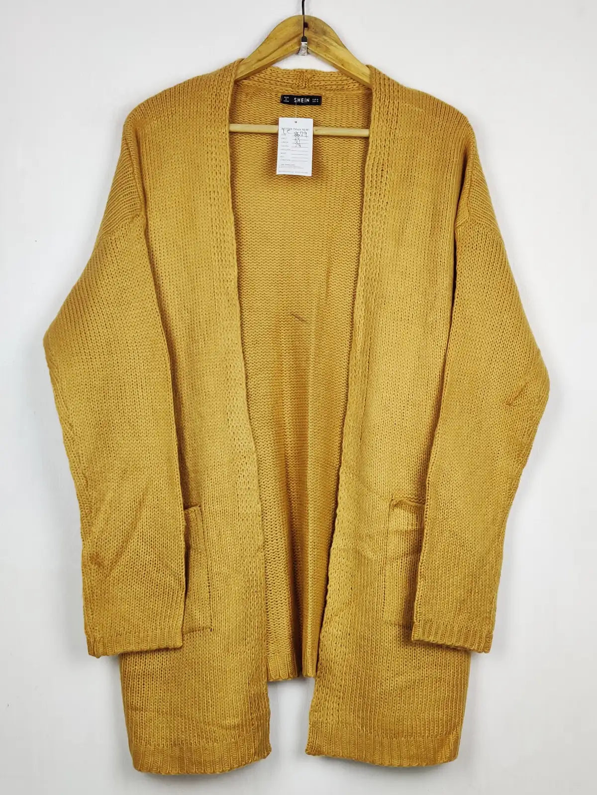 Buy online pre-used pre-loved 100% authentic & Original branded Shein (LC-8679) available in Pakistan. Top international brands avilable.