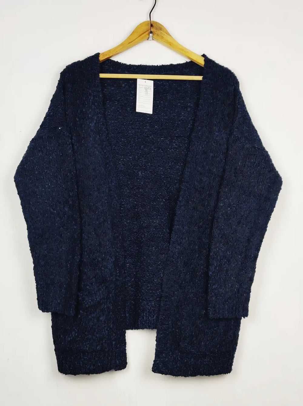 Buy online pre-used pre-loved 100% authentic & Original branded Dunnes Store (LC-8684) available in Pakistan. Top international brands avilable.