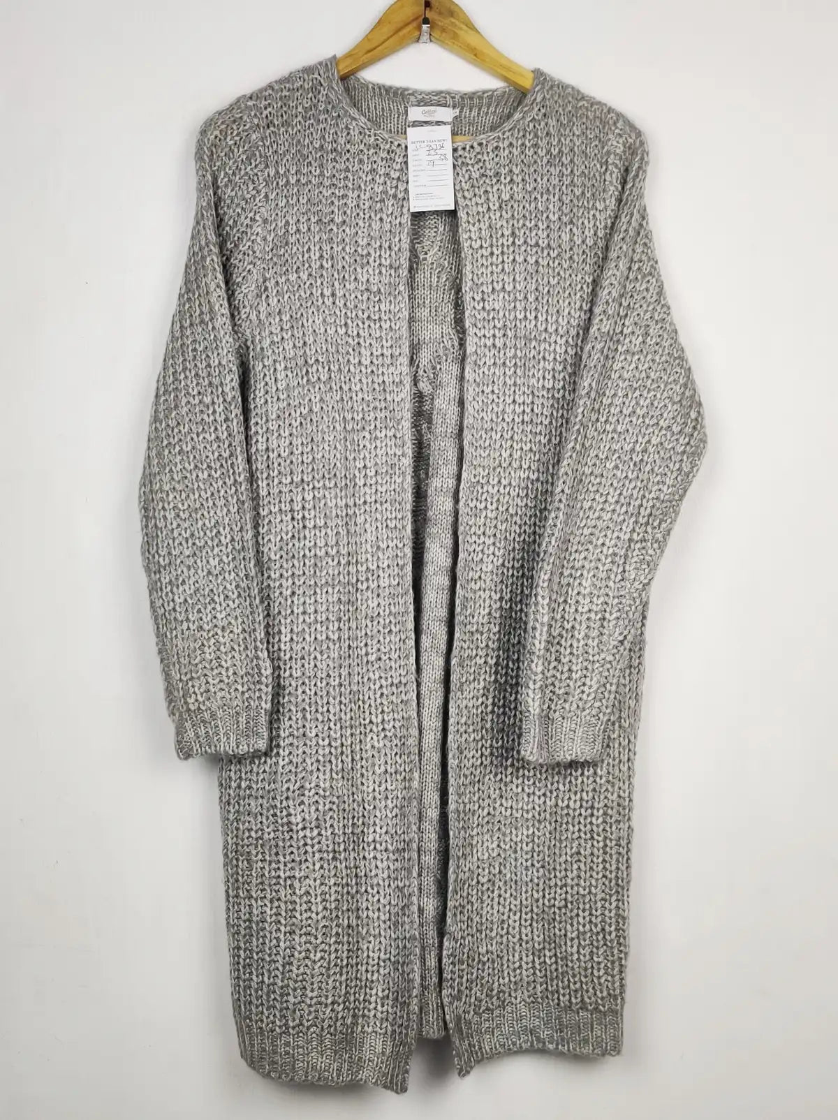 Buy online pre-used pre-loved 100% authentic & Original branded Cotton Traders (LC-8736) available in Pakistan. Top international brands avilable.