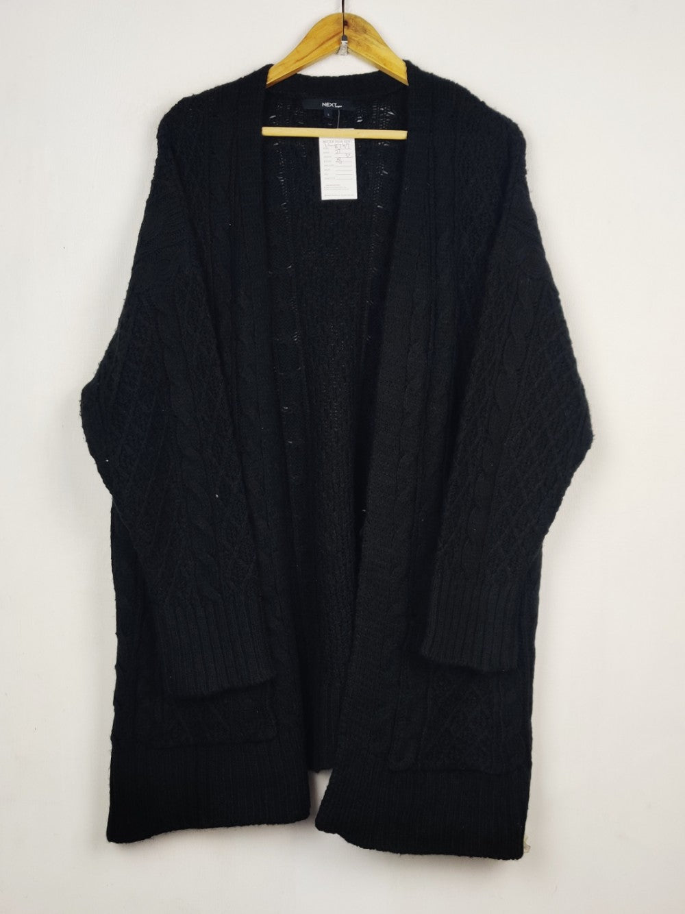 Next (LC-8747)