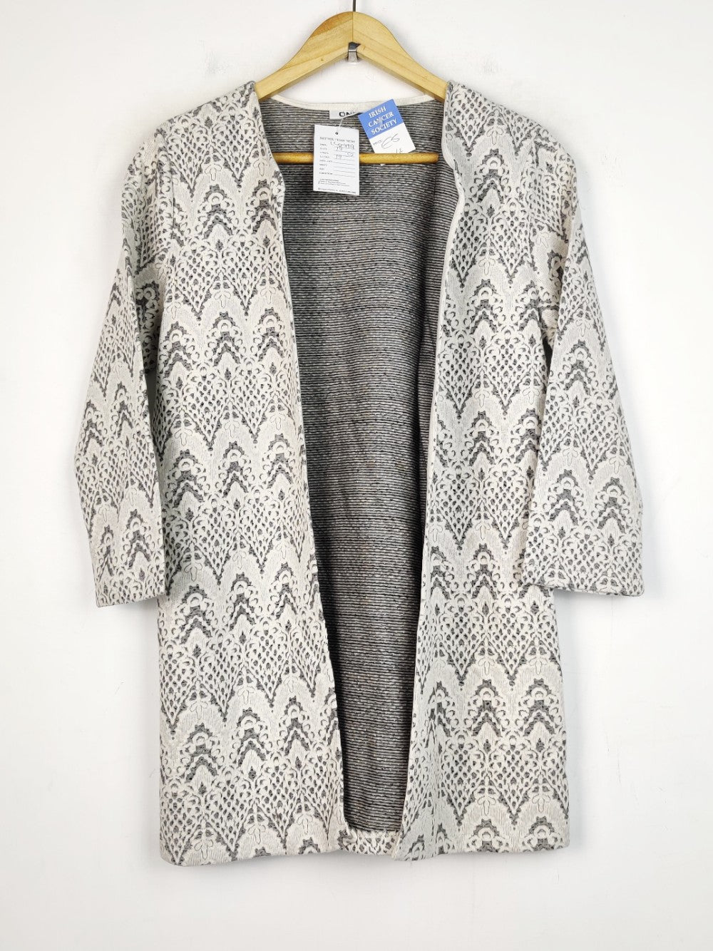 Only (LC-8939)
