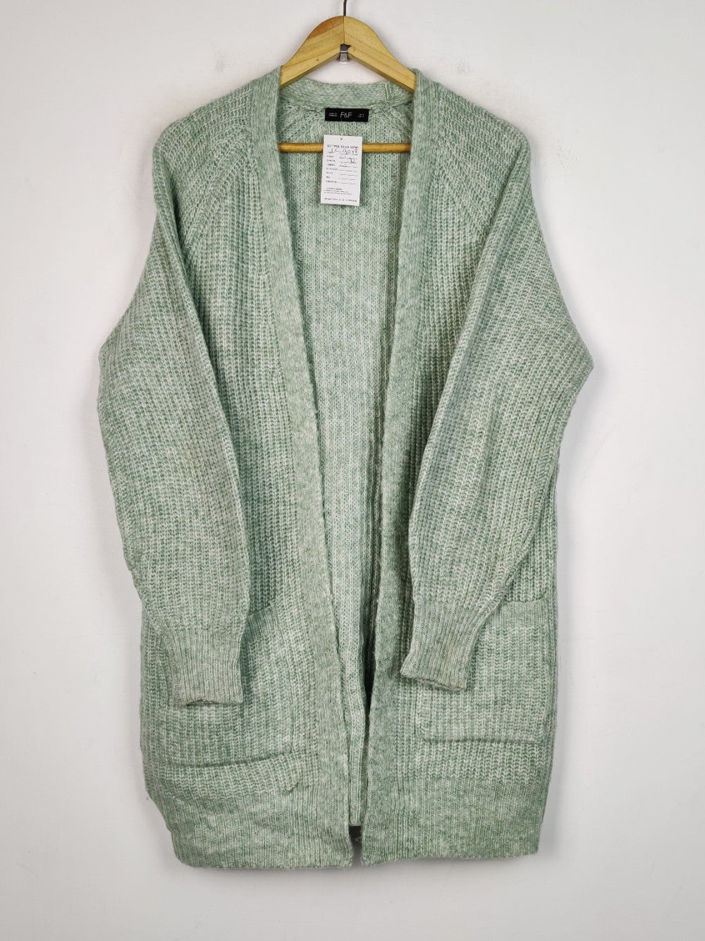 F&F (LC-9048)