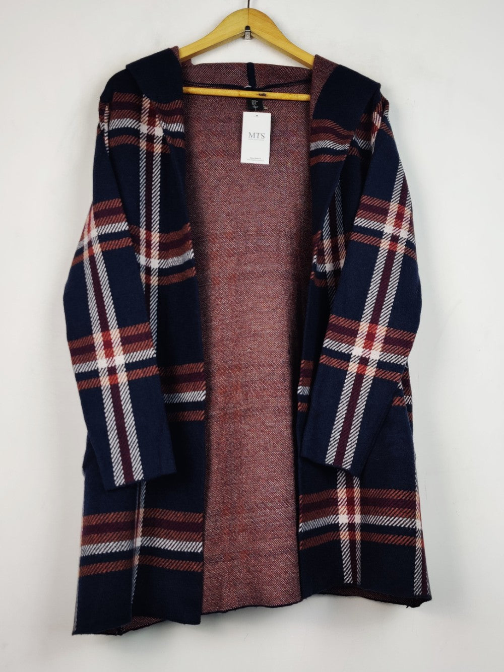 Tahari (LC-9464)
