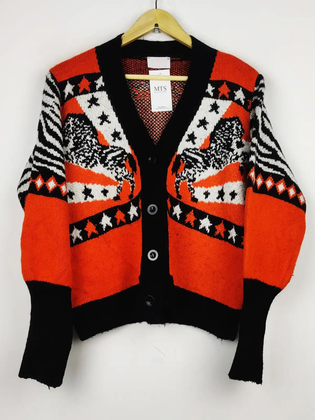 Buy online pre-used pre-loved 100% authentic & Original branded Savida (LS-10046) available in Pakistan. Top international brands avilable.