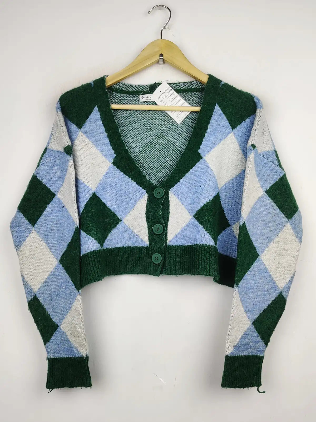 Buy online pre-used pre-loved 100% authentic & Original branded Stradivarius (LS-10348) available in Pakistan. Top international brands avilable.