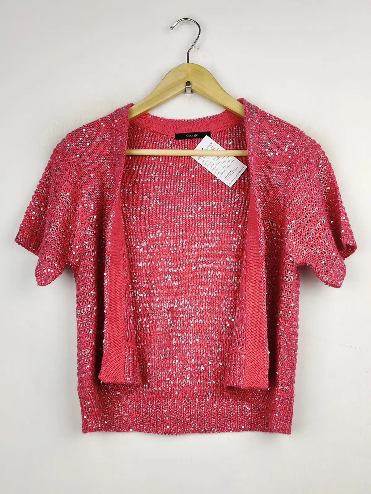 Buy online pre-used pre-loved 100% authentic & Original branded George (LS-10373) available in Pakistan. Top international brands avilable.