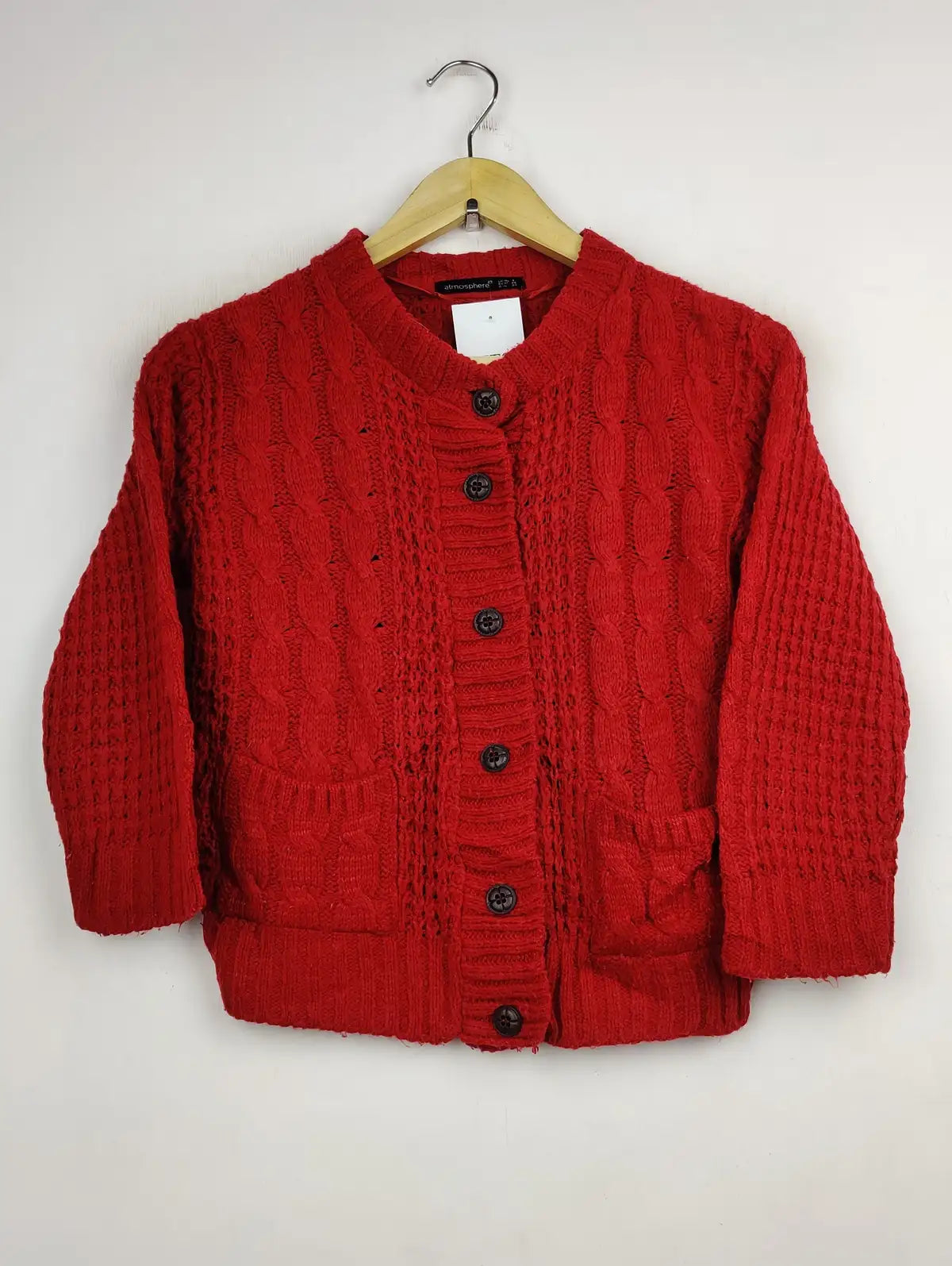 Buy online pre-used pre-loved 100% authentic & Original branded Atmosphere (LS-10380) available in Pakistan. Top international brands avilable.