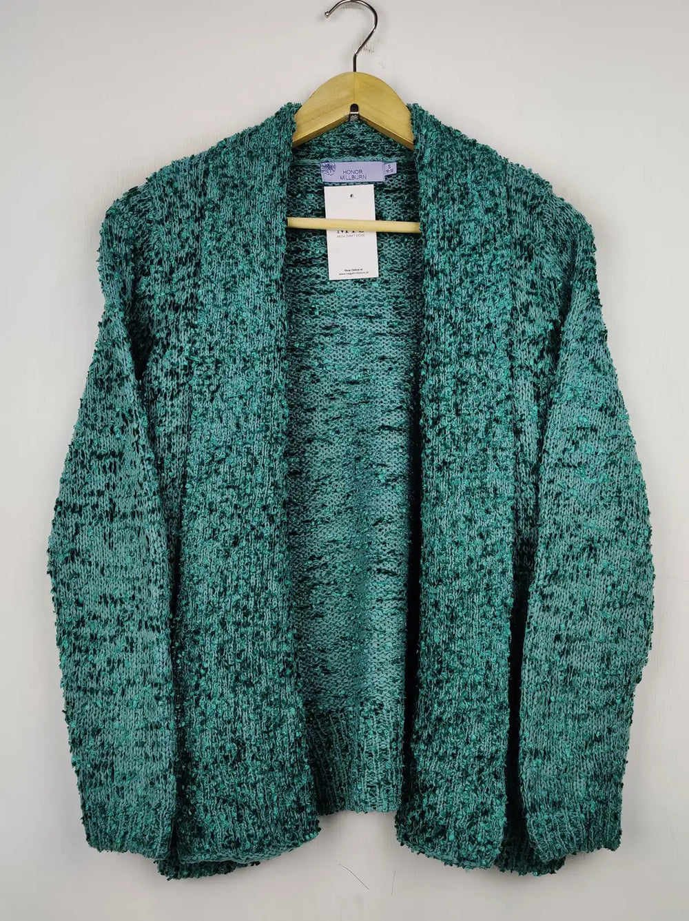 Buy online pre-used pre-loved 100% authentic & Original branded Honor Millburn (LS-10426) available in Pakistan. Top international brands avilable.