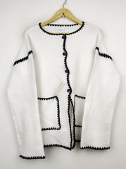 Buy online pre-used pre-loved 100% authentic & Original branded Unknown Brand (LS-10438) available in Pakistan. Top international brands avilable.