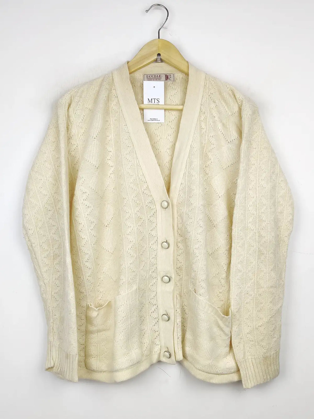 Buy online pre-used pre-loved 100% authentic & Original branded Double (LS-10501) available in Pakistan. Top international brands avilable.