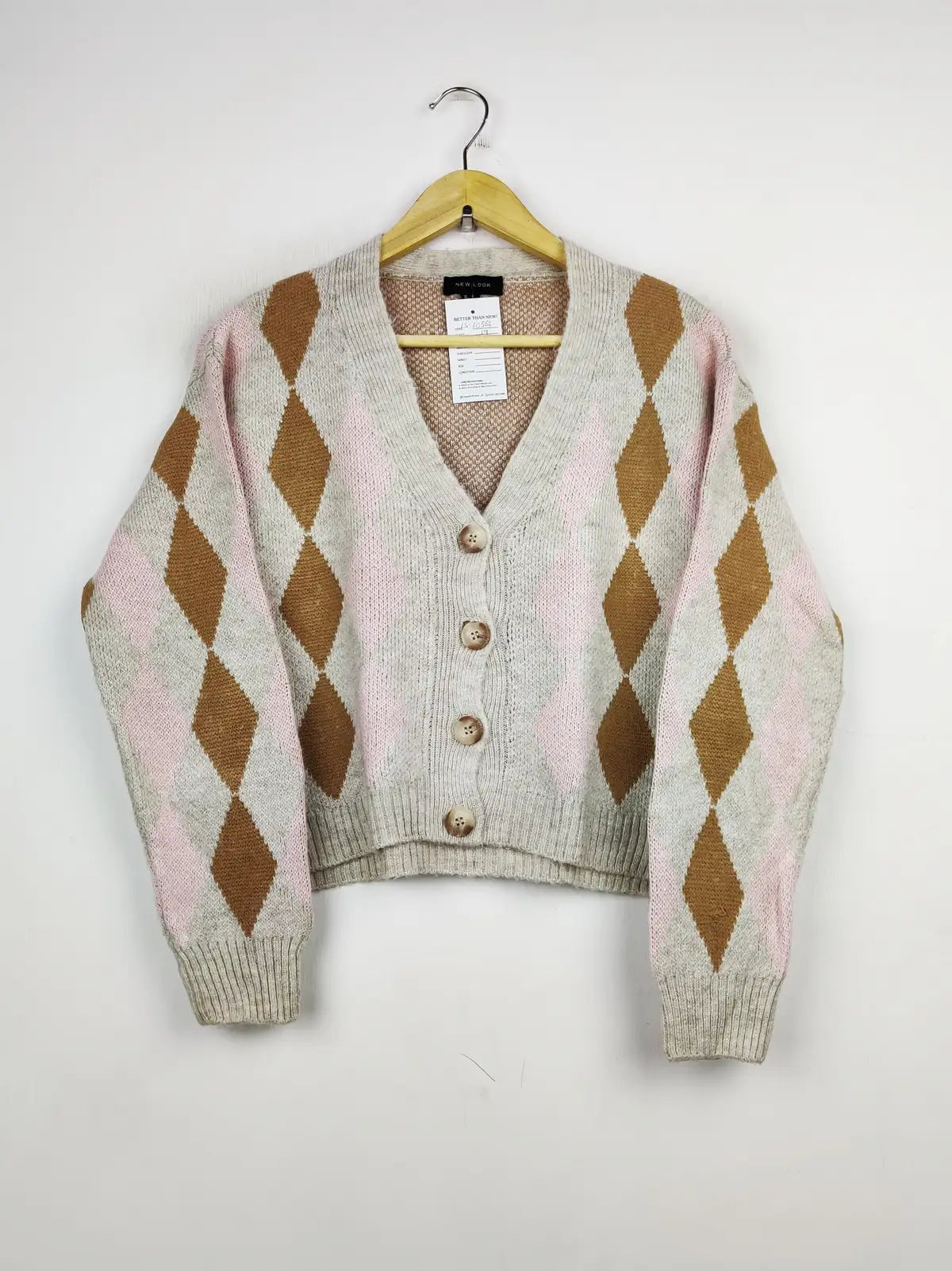 Buy online pre-used pre-loved 100% authentic & Original branded New Look (LS-10563) available in Pakistan. Top international brands avilable.