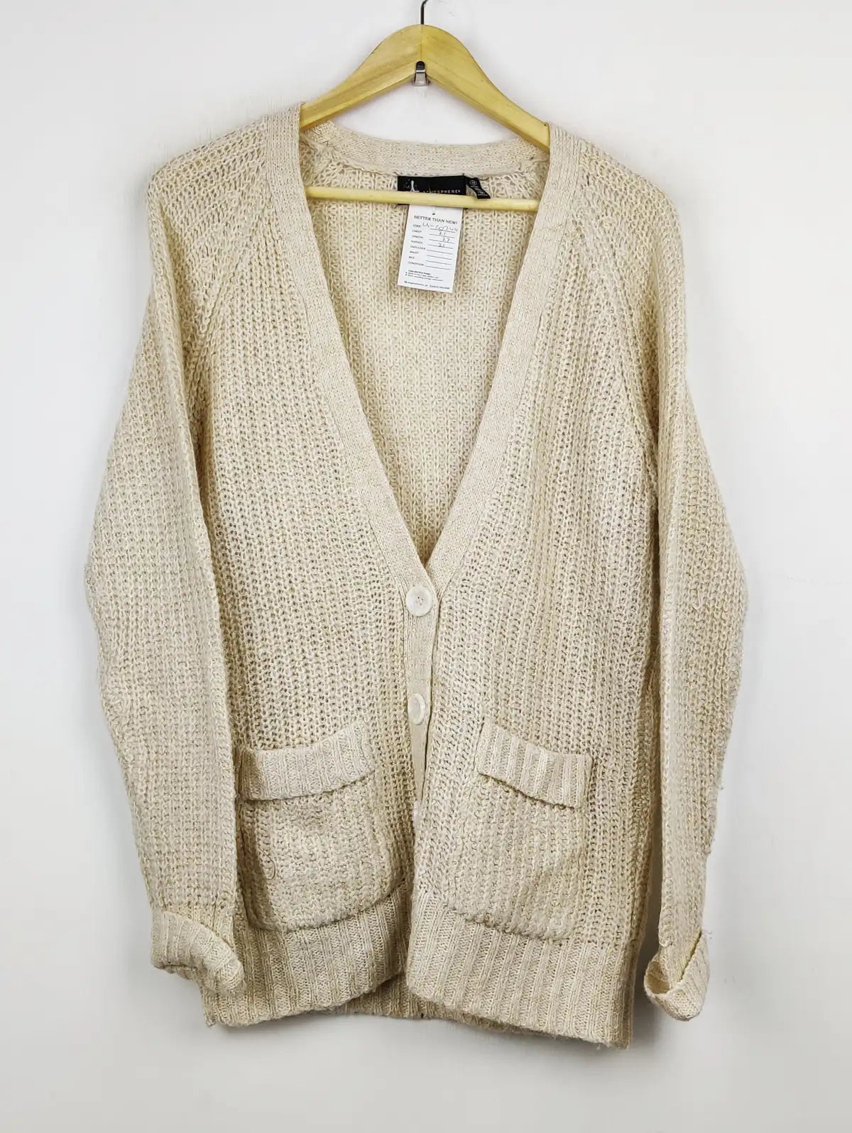 Buy online pre-used pre-loved 100% authentic & Original branded Atmosphere (LS-10744) available in Pakistan. Top international brands avilable.