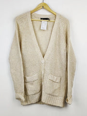 Buy online pre-used pre-loved 100% authentic & Original branded Atmosphere (LS-10744) available in Pakistan. Top international brands avilable.