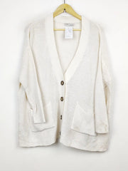 Buy online pre-used pre-loved 100% authentic & Original branded Pull&Bear (LS-10849) available in Pakistan. Top international brands avilable.