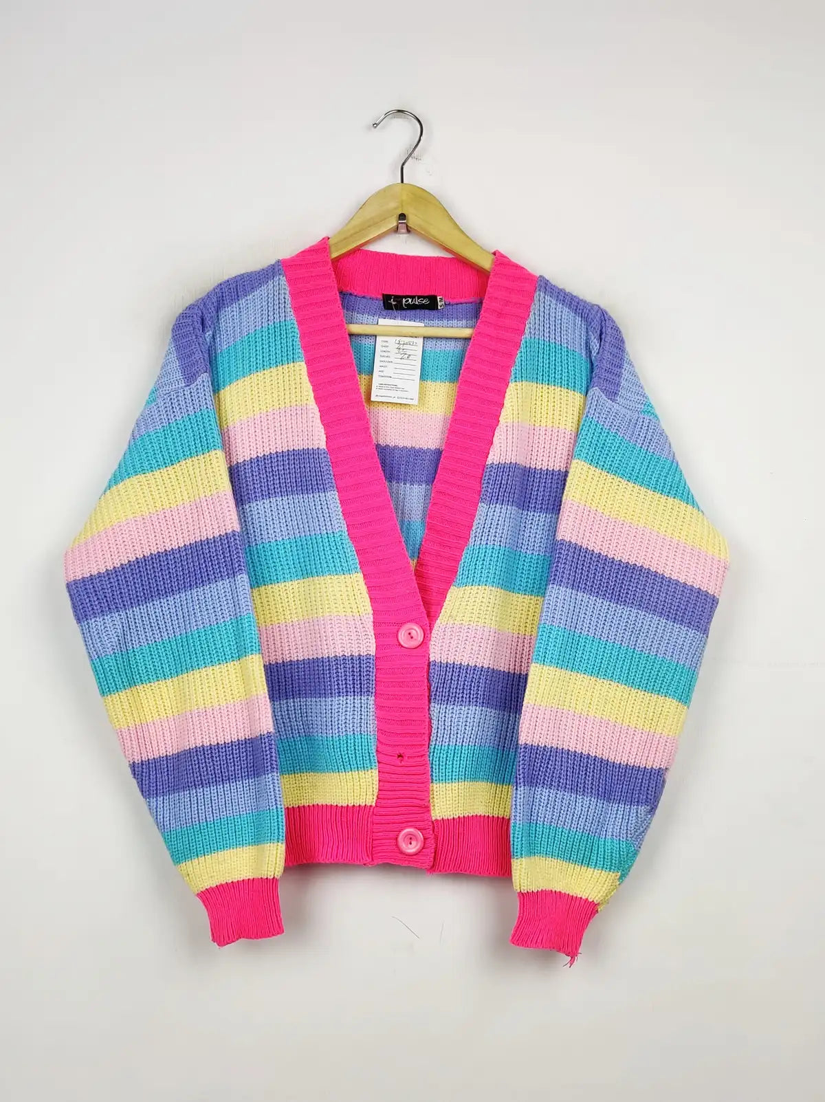 Buy online pre-used pre-loved 100% authentic & Original branded I Love Pulse (LS-10897) available in Pakistan. Top international brands avilable.