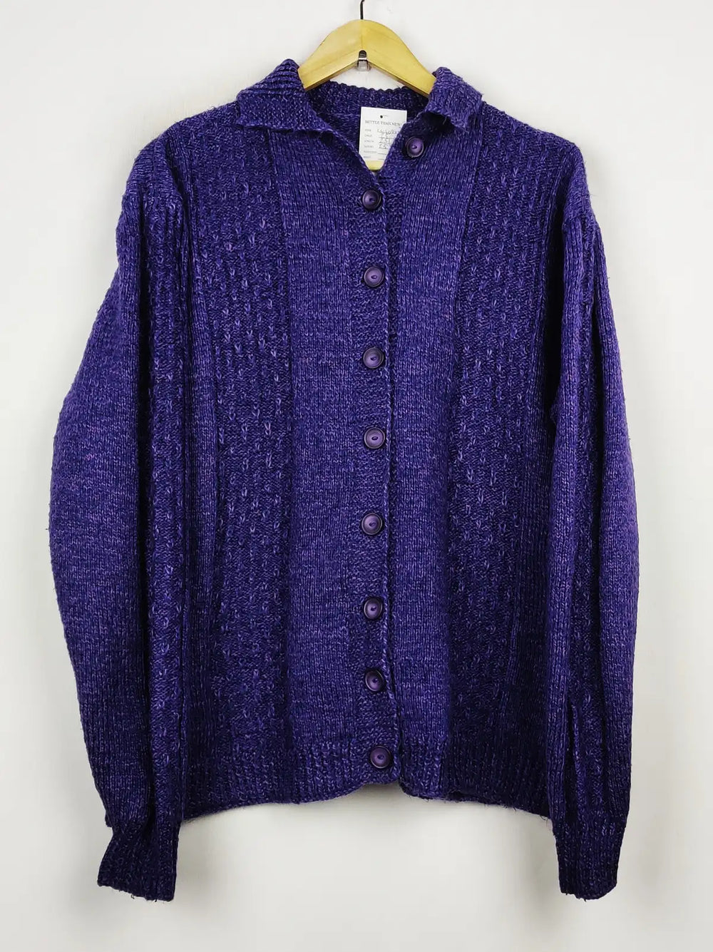 Buy online pre-used pre-loved 100% authentic & Original branded Unknown Brand (LS-10943) available in Pakistan. Top international brands avilable.