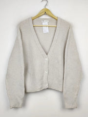 Buy online pre-used pre-loved 100% authentic & Original branded Pull & Bear (LS-11030) available in Pakistan. Top international brands avilable.