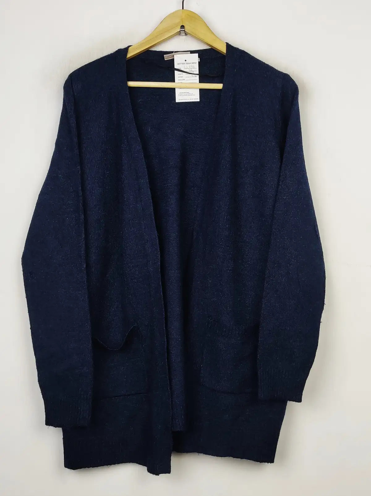 Buy online pre-used pre-loved 100% authentic & Original branded Only (LS-11371) available in Pakistan. Top international brands avilable.