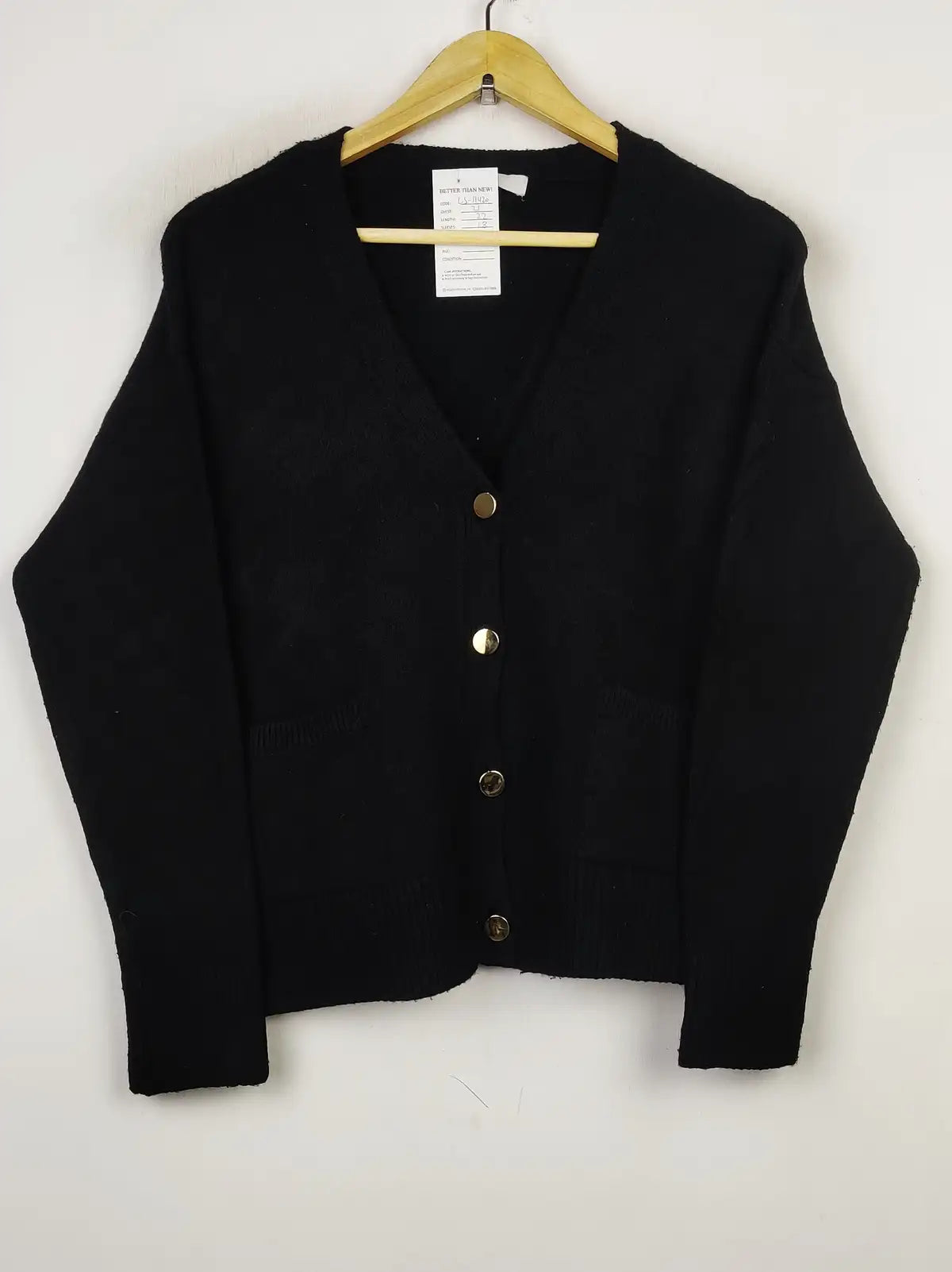 Buy online pre-used pre-loved 100% authentic & Original branded Marks & Spencer (LS-11420) available in Pakistan. Top international brands avilable.