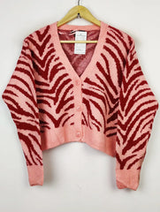 Buy online pre-used pre-loved 100% authentic & Original branded Primark (LS-11421) available in Pakistan. Top international brands avilable.