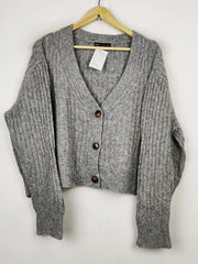 Buy online pre-used pre-loved 100% authentic & Original branded Marks & Spencer (LS-11453) available in Pakistan. Top international brands avilable.