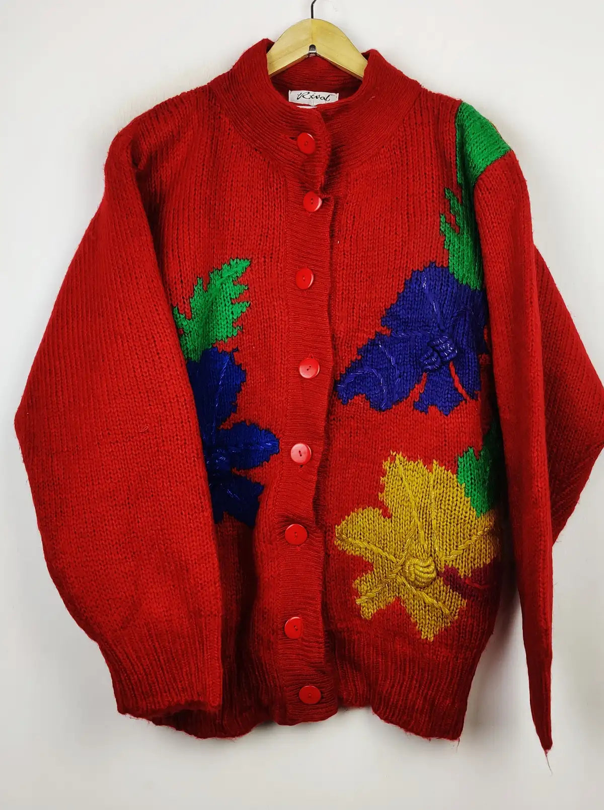 Buy online pre-used pre-loved 100% authentic & Original branded Unknown Brand (LS-11464) available in Pakistan. Top international brands avilable.