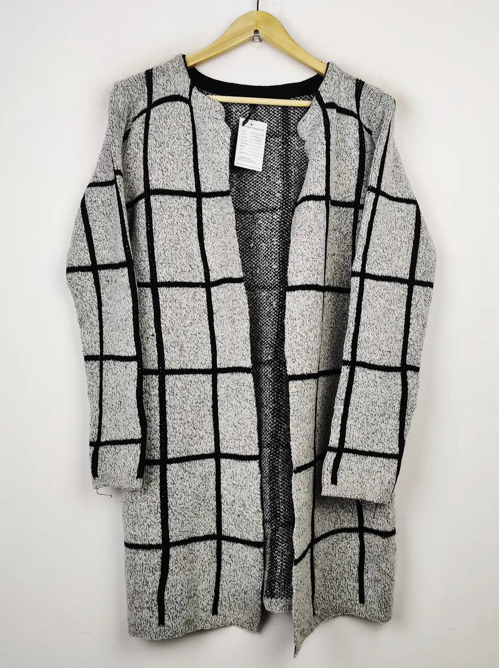 Buy online pre-used pre-loved 100% authentic & Original branded Chicoree (LS-11478) available in Pakistan. Top international brands avilable.