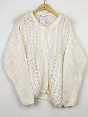 Buy online pre-used pre-loved 100% authentic & Original branded Honeybells (LS-11490) available in Pakistan. Top international brands avilable.